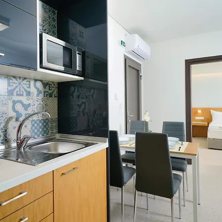 Encanto Village -apartments Διαμέρισμα *