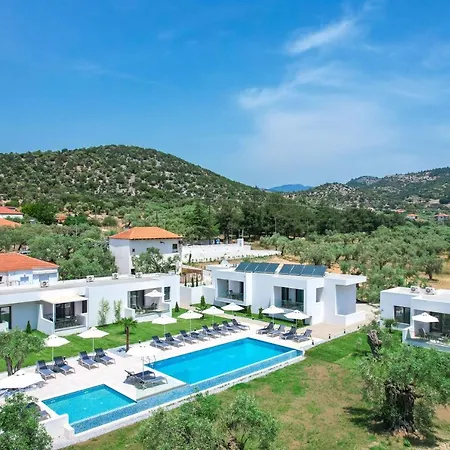 Encanto Village -apartments