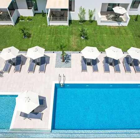 Encanto Village -apartments アパート